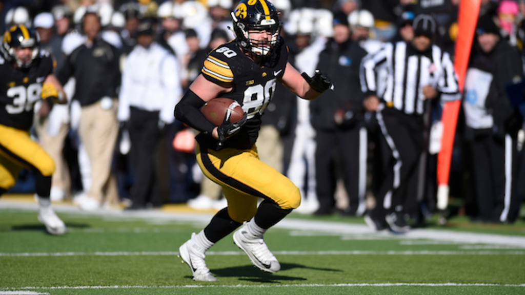 A photograph from the Iowa versus Purdue game in 2015
